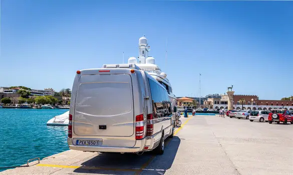 TOUR DE L'ILE EN BUS